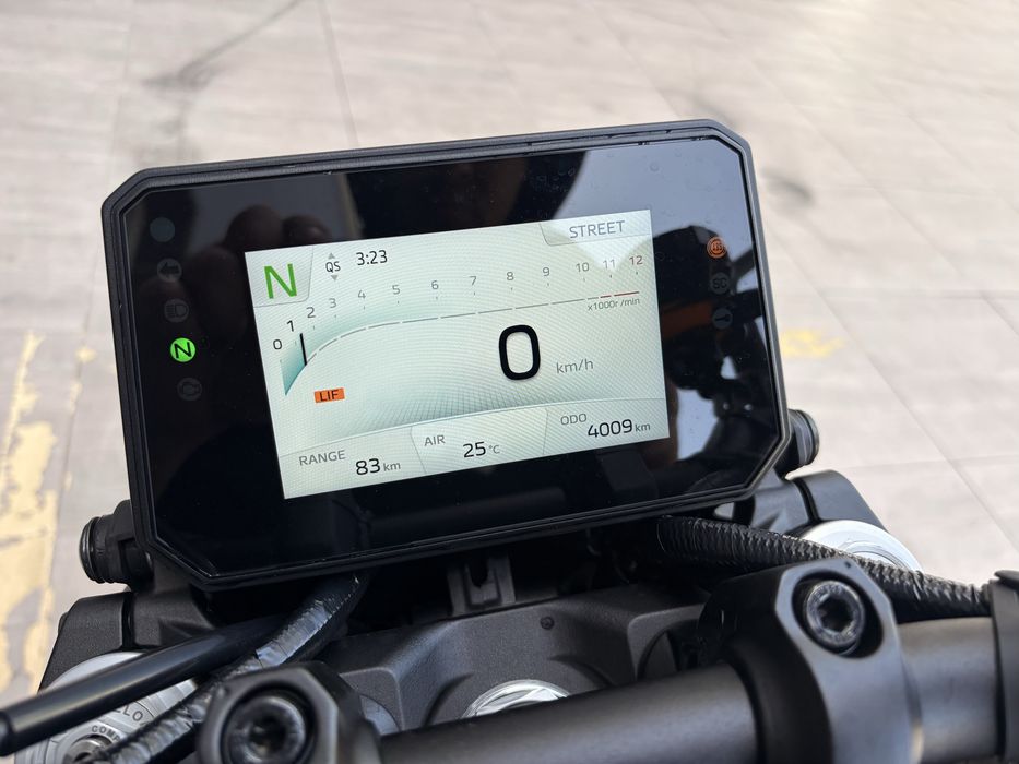 Yamaha MT09 2025