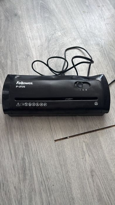 Niszczarka Fellowes P-25S (M2)