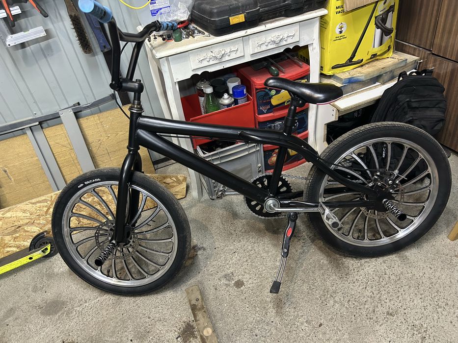 Sprzedam bmx widoczny na zdjeciach najlepiej odbior osobisty