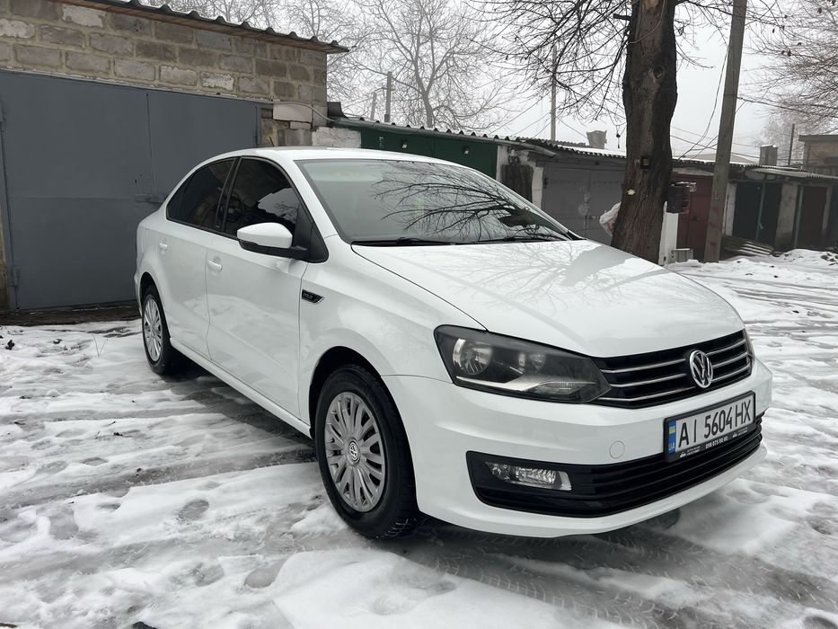 Продам свій Офіційний Фольксваген Поло 1,6 МРі automatic