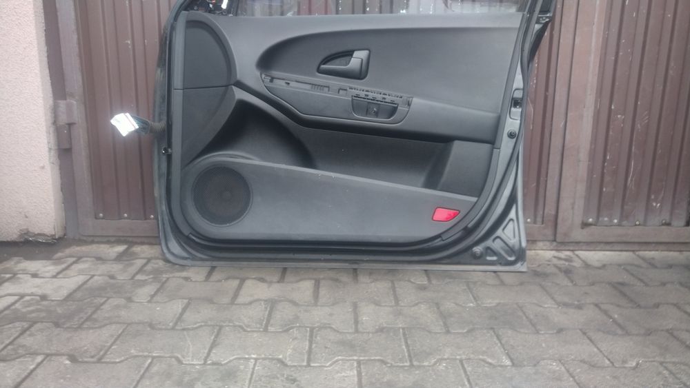) Kia Ceed drzwi prawe przednie kompletne