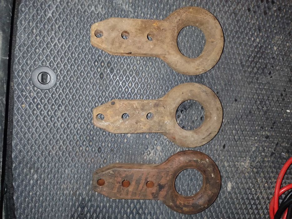 Продам причепні вуха 2птс4