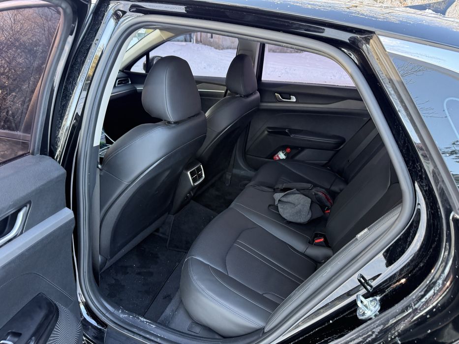 Кіа К5 Optima LPI.