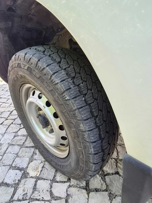 Mitsubichi L200 2.5 DI-D 4X4 Cab. Simp. 2L foto 5