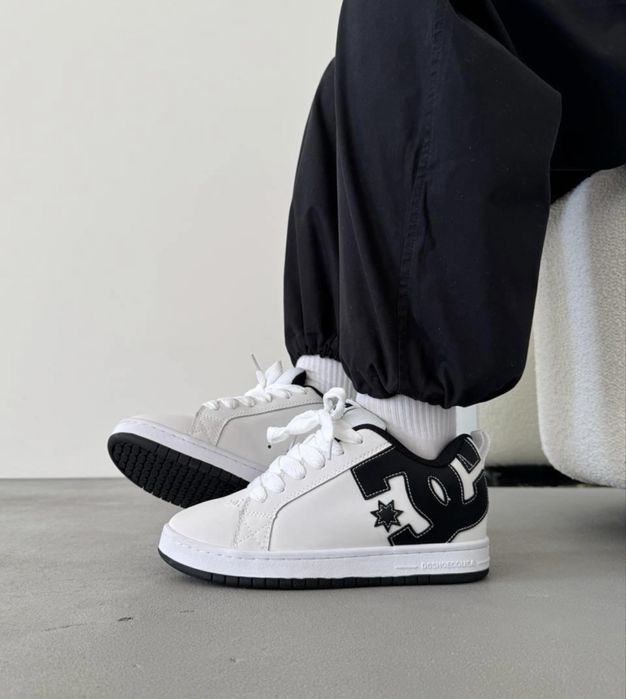 Кросівки DC Shoes Court Graffik White Black