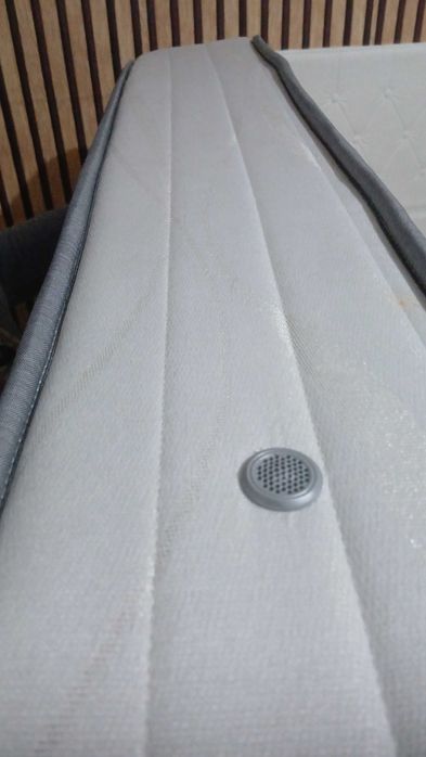 Colchão/Camas/Gavetas