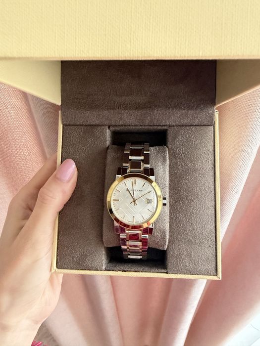 годинник Burberry BU9115