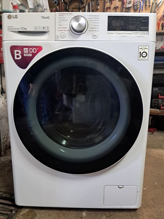 Máquina de lavar roupa 12kg