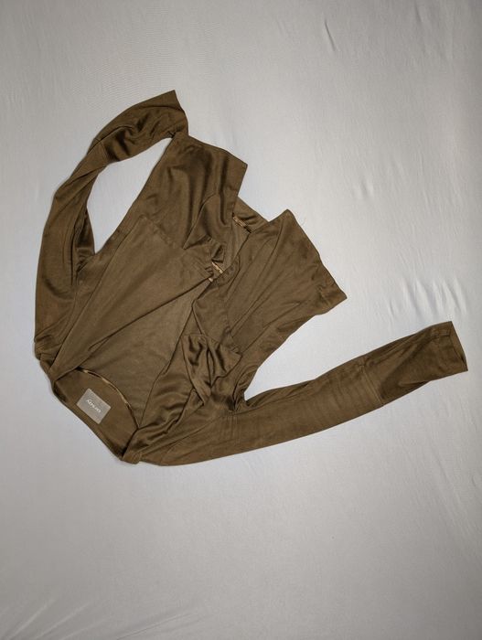 Krótka narzutka Orsay