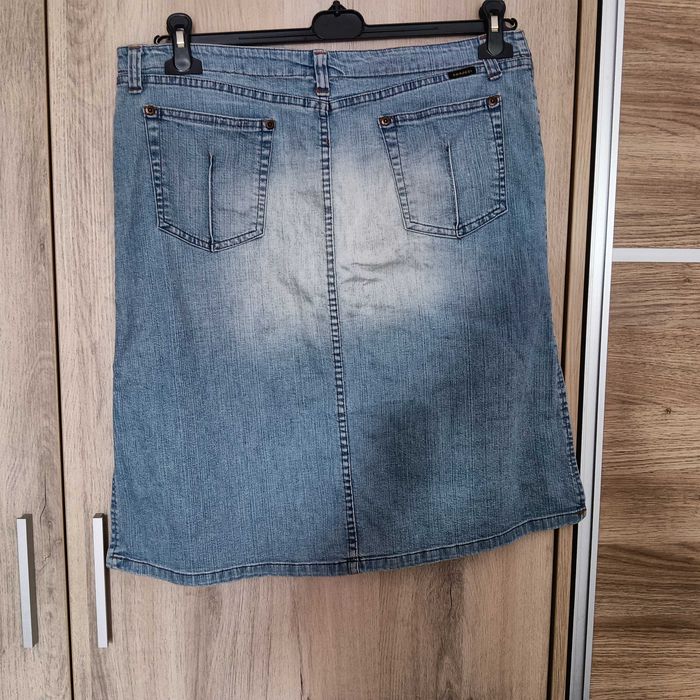 spódnica Casucci size 32