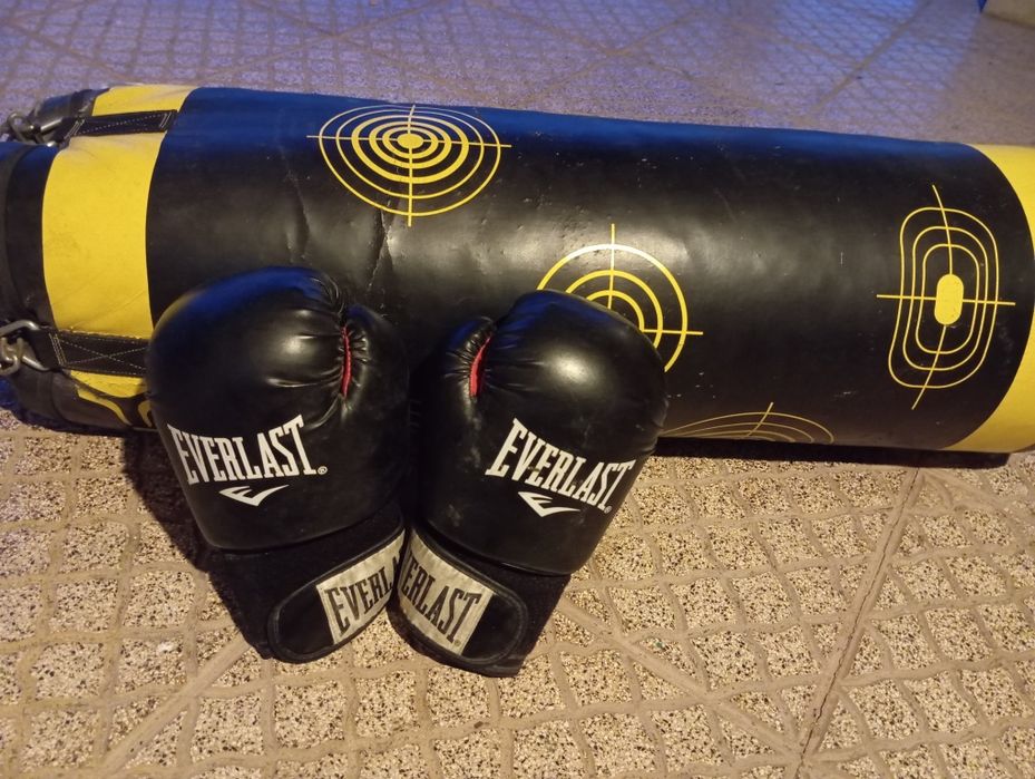 Saco de Box Profissional, Luvas incluídas