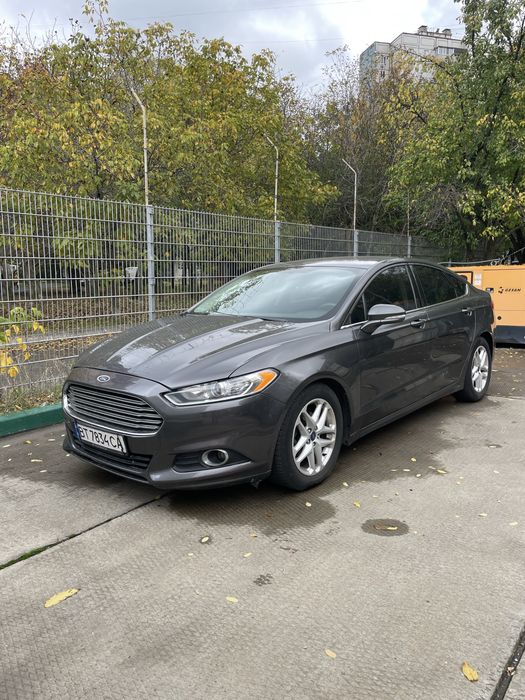 Ford Fusion 2015 2.5 газ/бензин, автомат