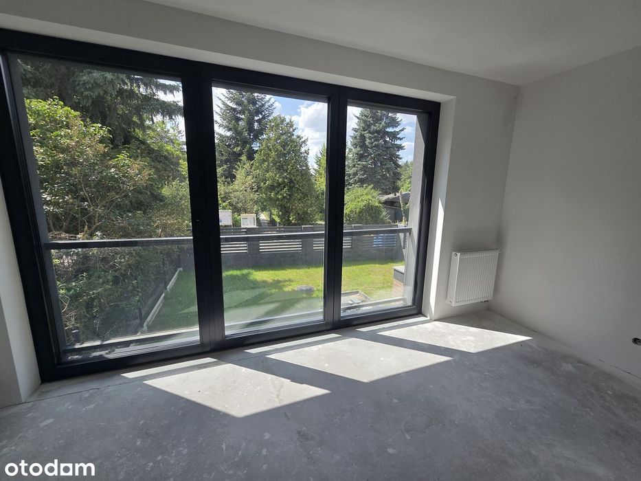 Segment Premium  282 m  z  tarasem  i ogrodem