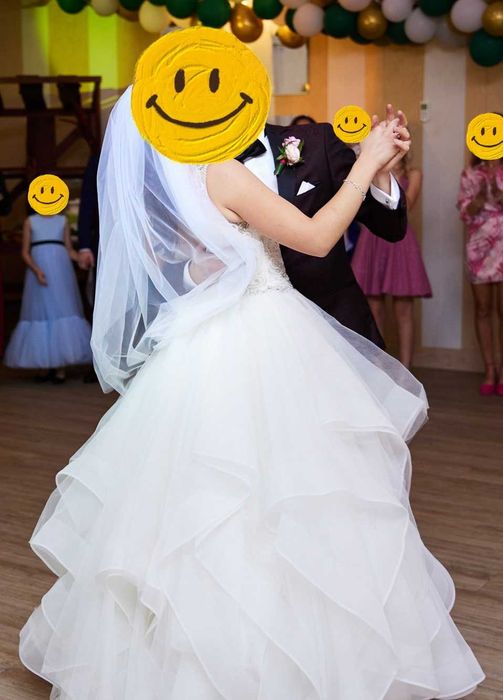 Piękna suknia ślubna