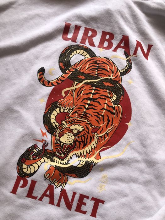 худі з великим принтом