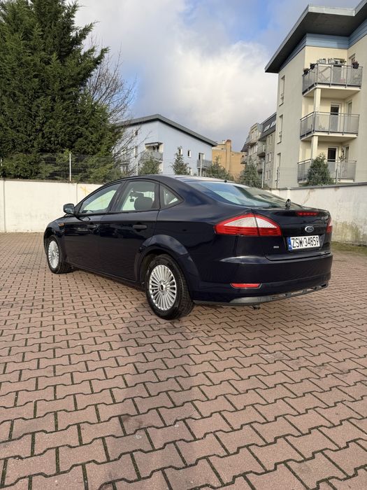 Ford Mondeo MK4 • 1.6 benzyna • 2008 rok • Dobry stan