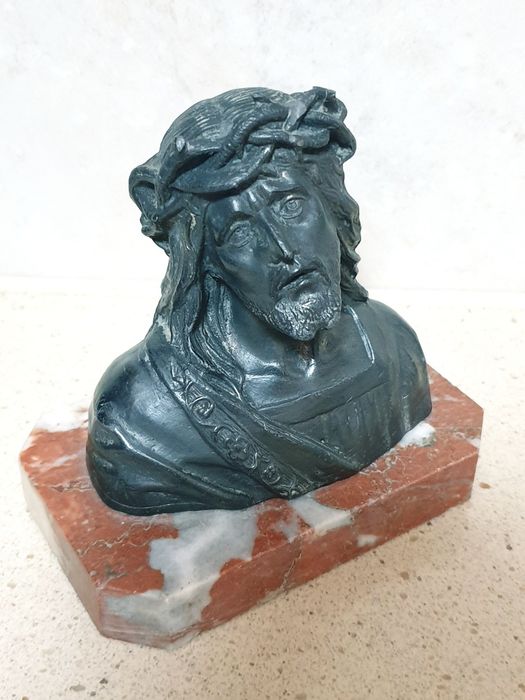 Beautiful antique French bust of Christ "Ecce Homo"
