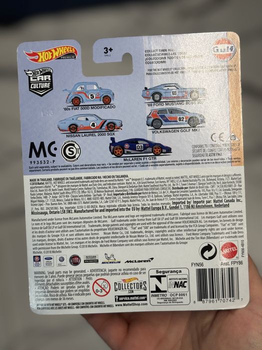 Hot Wheels Premium Volkswagen Golf Mk7 GULF VW
