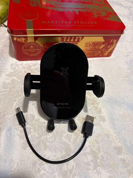 Автотримач з бездротовою зарядкою Proove 15W