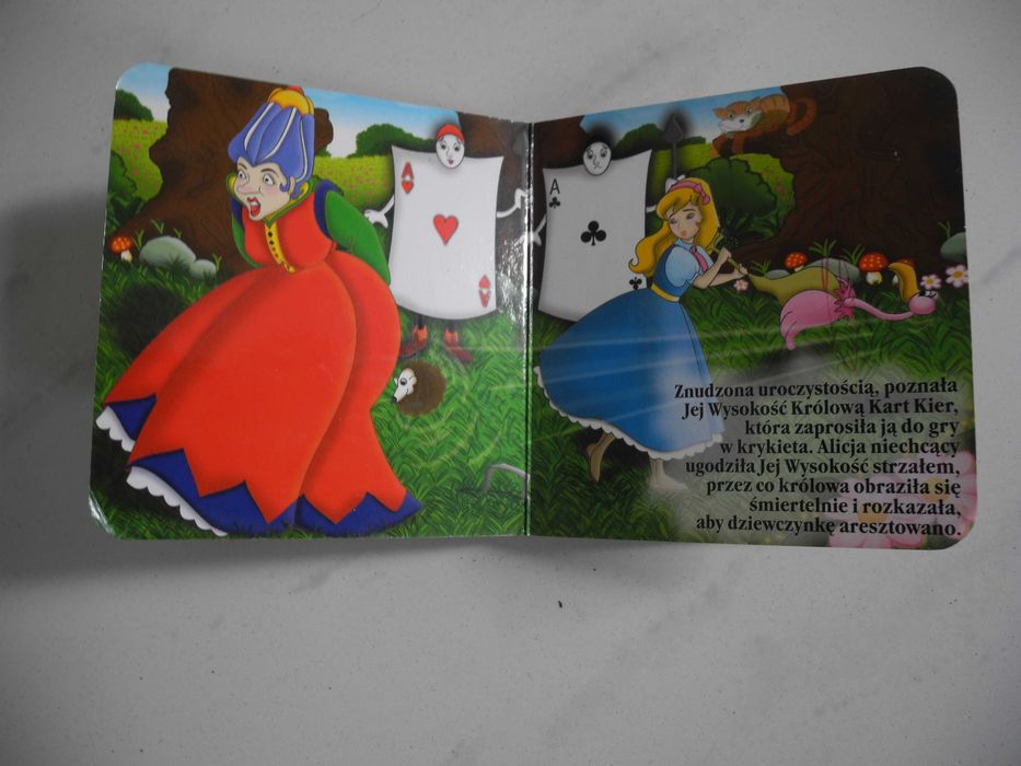 Pucio plus Alicja w krainie czarów - pogrubione strony mały format plus Puzzle