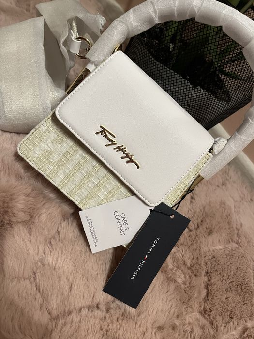 Oryginalna torebka tommy hilfiger