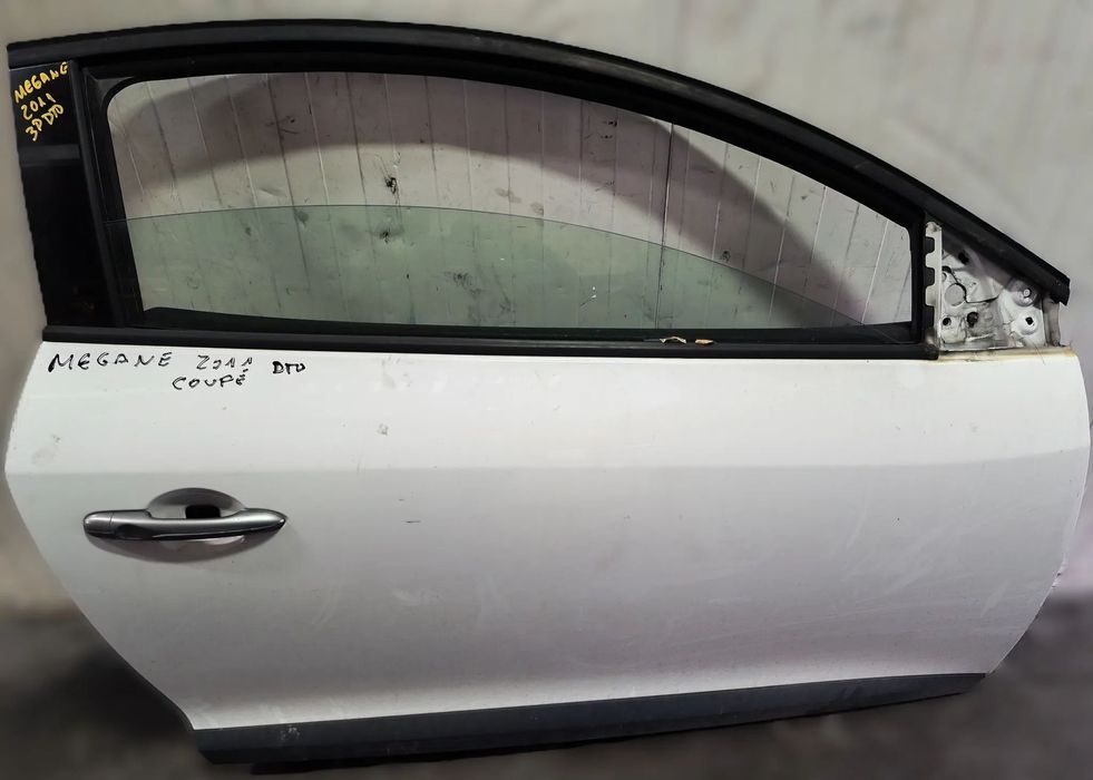 PORTA RENAULT MEGANE III 3 COUPE 3P - FRENTE ESQUERDA / DIREITA