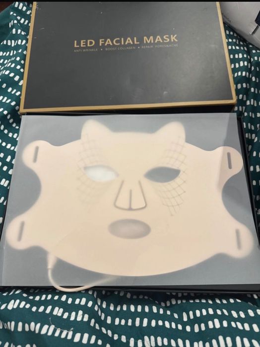 Máscara facial led com infravermelhos- nova selada