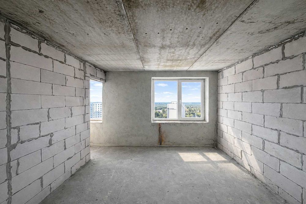 4-кім.,квартира у новобудові, 121 м², на Роксоляни, в зданому будинку.