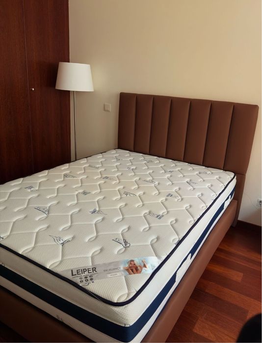 Cama + colchão 1 ano de uso