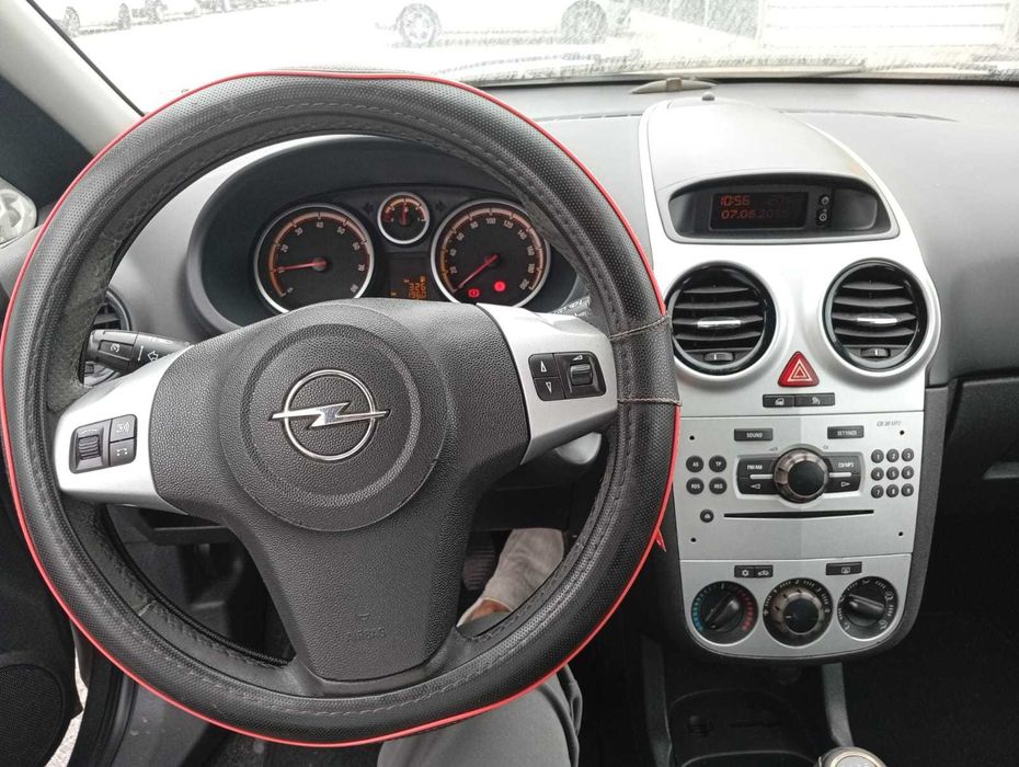 Opel Corsa 1200cc Gasoline
