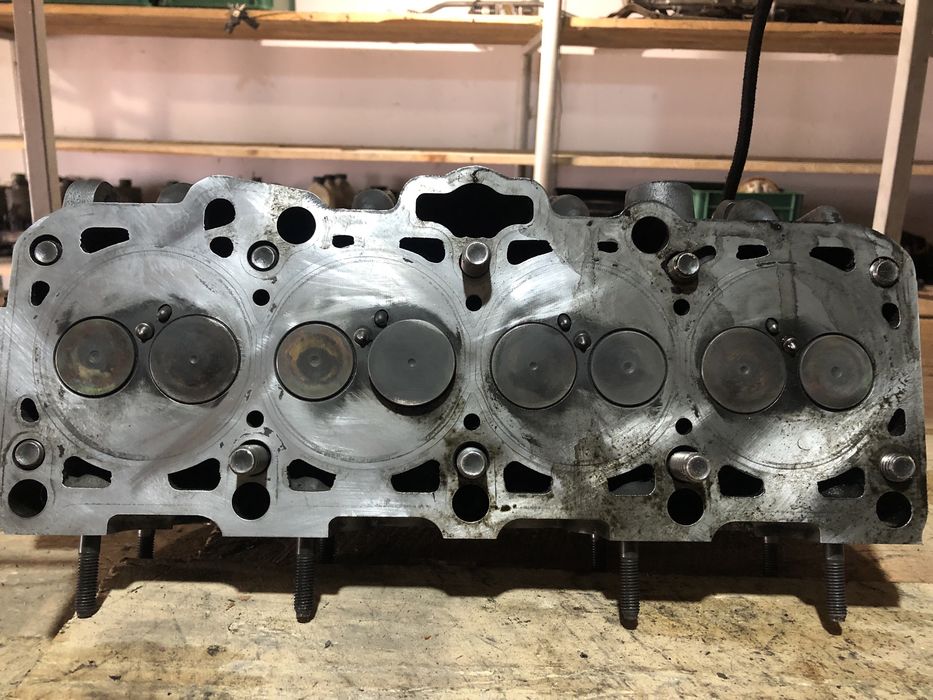 Гбц,головка двигуна 1.9 tdi Шкода Октавія Тур,Гольф 4 038103373E