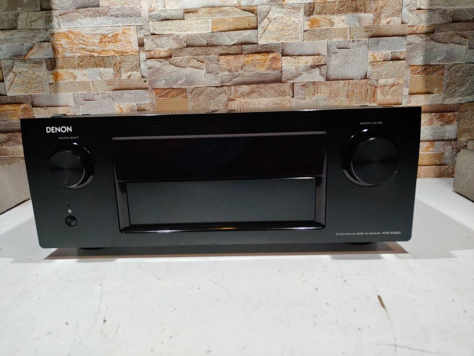 Amplituner Denon AVR-x4000