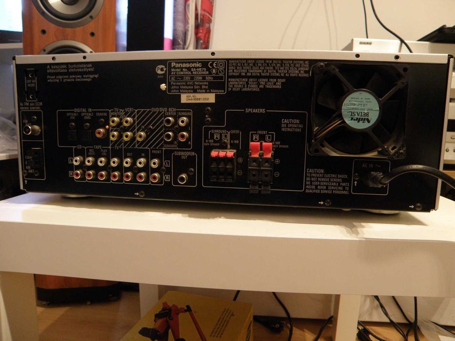 Amplituner Panasonic SA HE 75