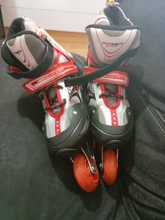 Patins Ajustáveis para Crianças e Jovens – Bom Estado