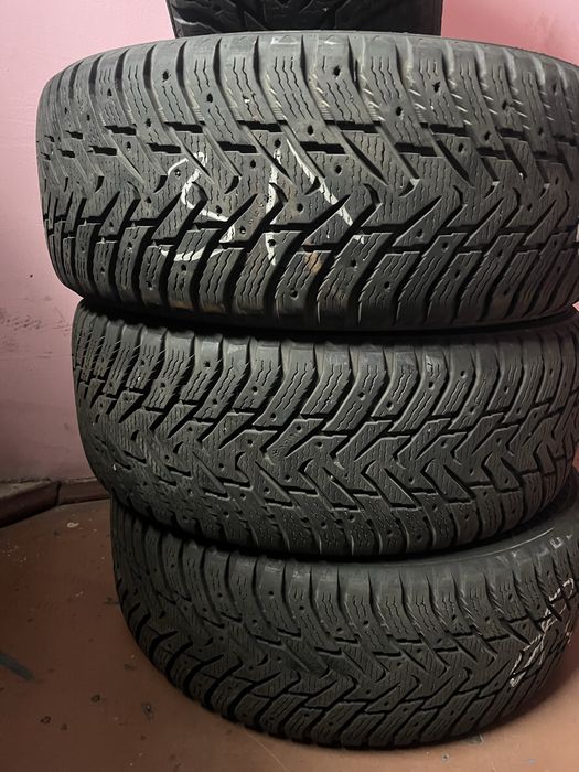 Шини Nokian Hakkapeliitta 8 SUV 245/55 R19 111T XL