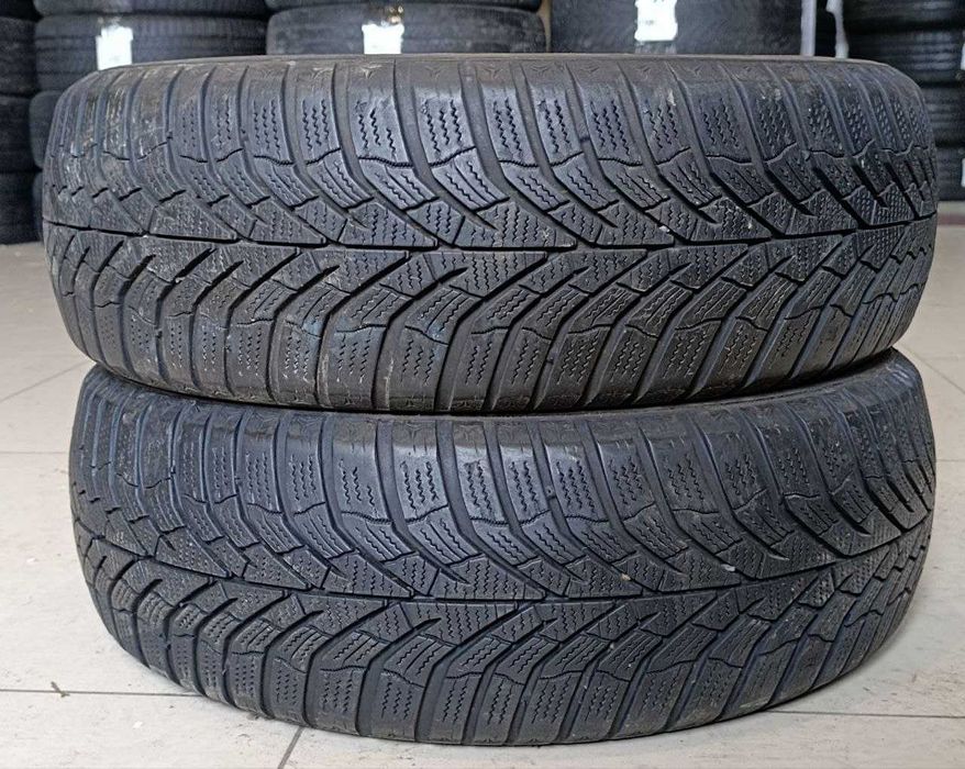Пара шин б/у 185/60R15 84T Kumho WinterCraft WP52