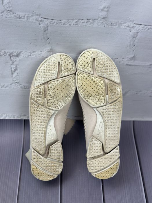 Шкіряні кросівки Clarks Originals 41p 26cm