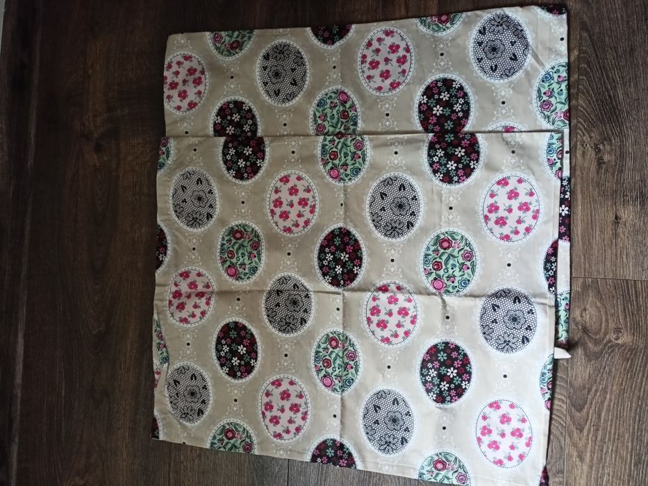 Dwie nowe poszewki 50*60