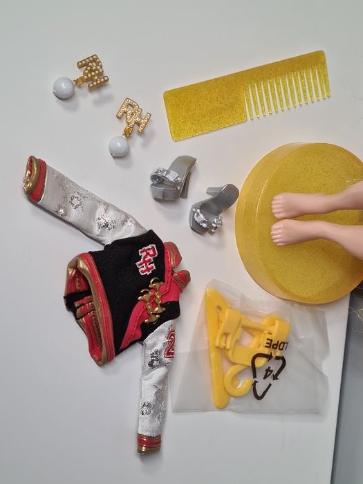 Lalka Rainbow High Sheryl