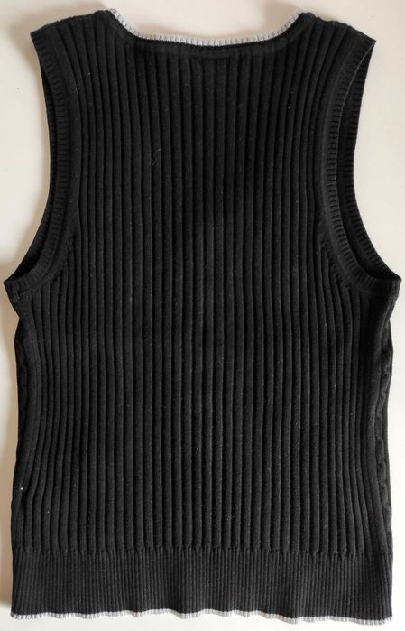 Жилетка Deloras на 9-12 лет