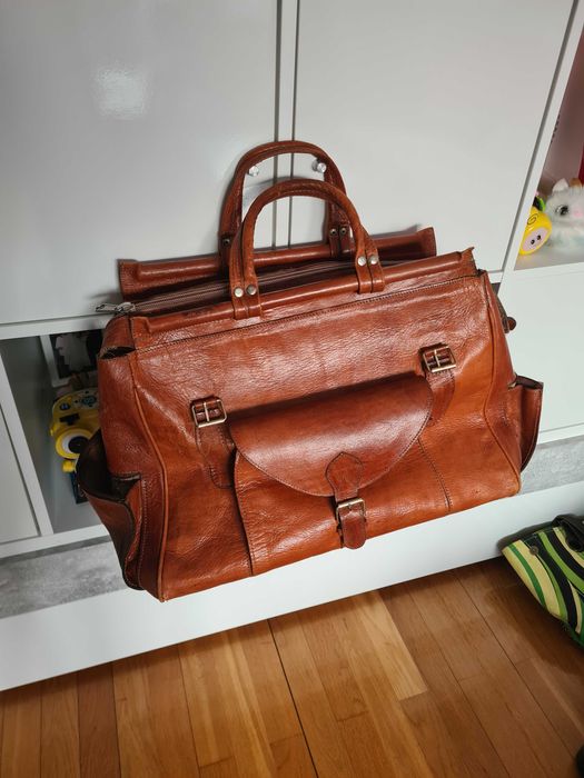 Skórzana torba podróżna - stylowa, funkcjonalna, wytrzymała