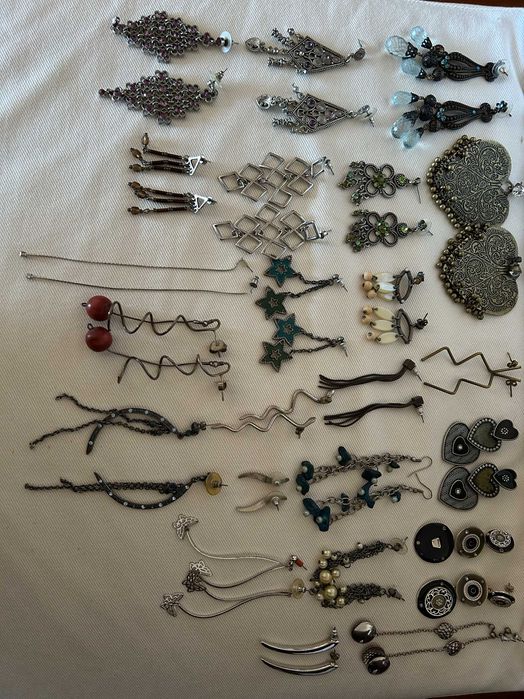 Lote de brincos diversos