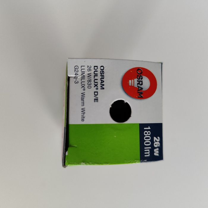 Świetlówka kompaktowa Osram dulux D/E 26W warm white