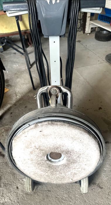Numatic  polerka do posadzki NSU1500