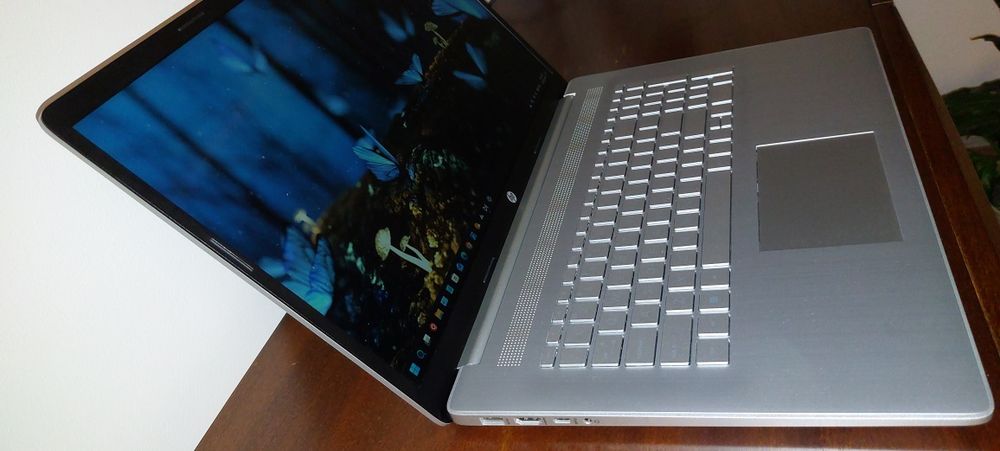 Laptop HP 17 cali