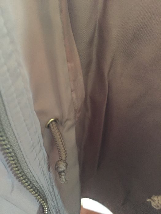 Anorak kispo casaco beje zara tamanho 9-10 anos menina