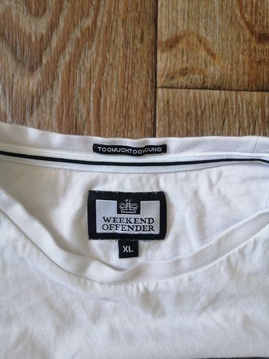 Футболка weekend offender