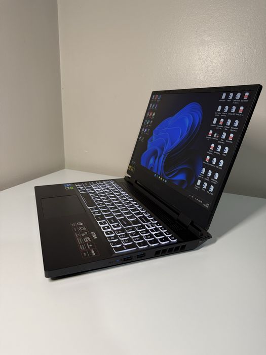 Acer Nitro 5 515-58 / RTX4060