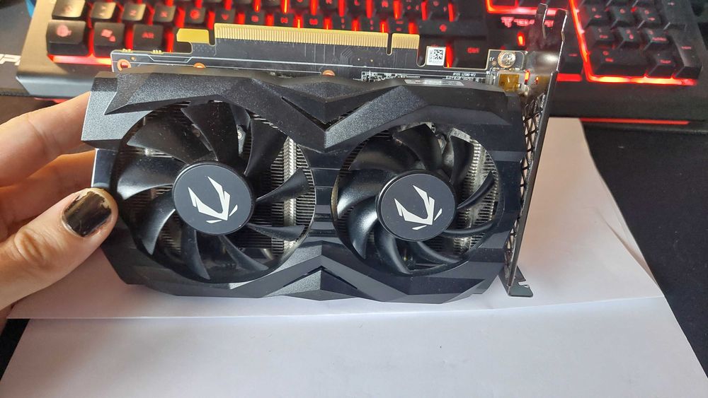 ZOTAC gaming GeForce GTX 1660 SUPER Twin Fan