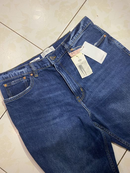 Mango  mom джинси 44р нові Маломірні